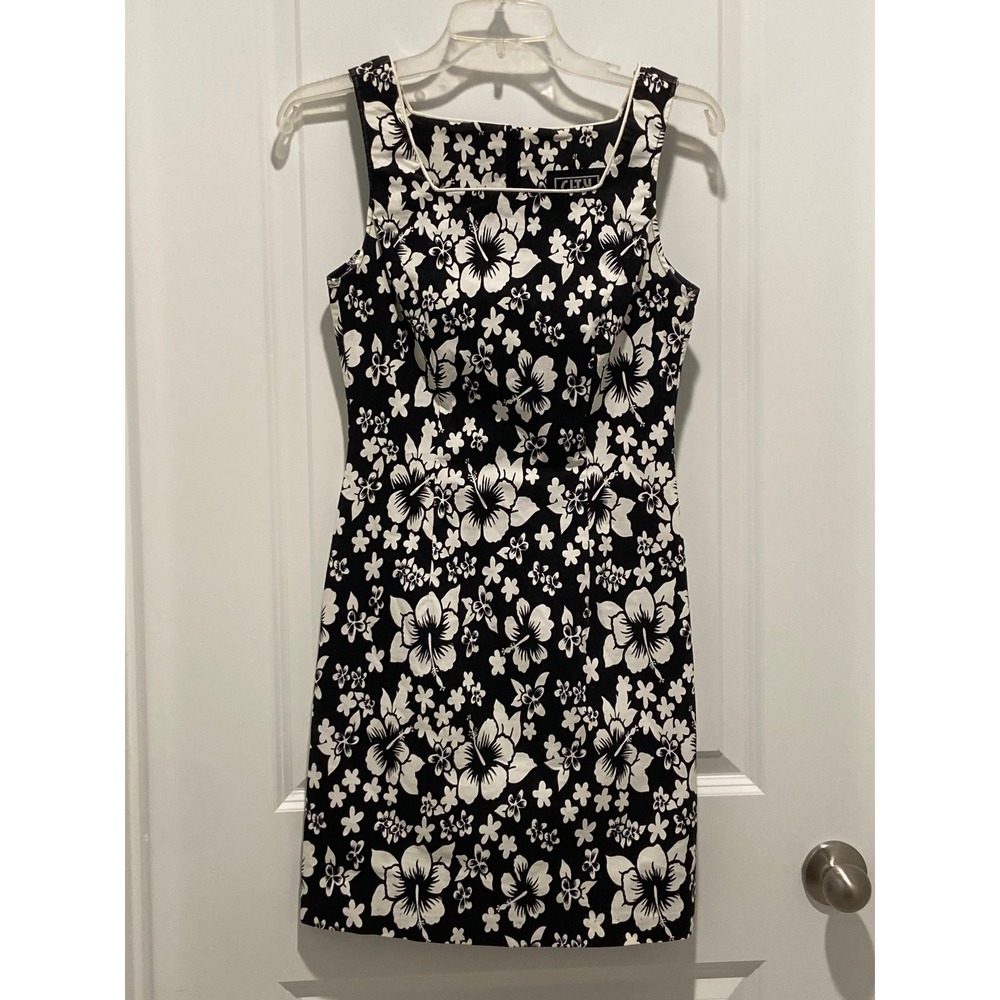 Vntg beachy hawaiin floral capsule